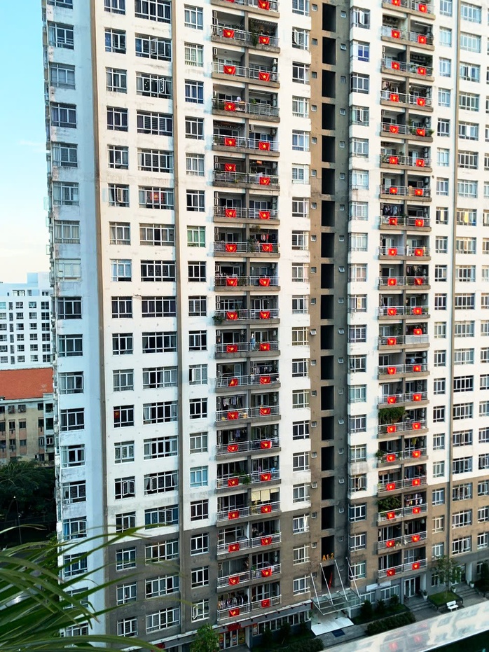 30-4-toan-cc-17459079351391014626196 Người dưới 35 tuổi vay mua nhà cần chú ý - Ảnh 1.